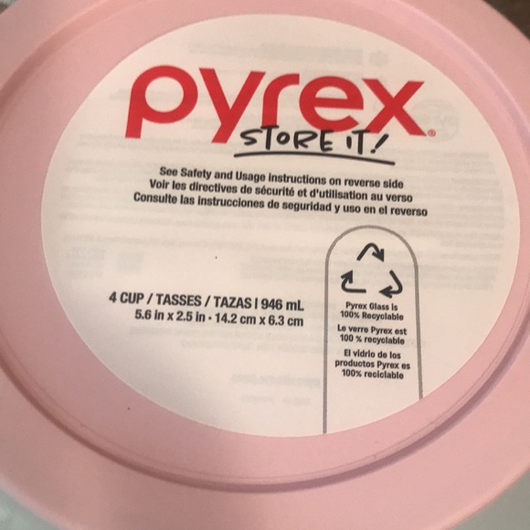 NWT PYREX BUNNY RABBIT 4 cup DISH BOWL STORAGE HOPPITY  with Lid PINK  Easter - Picture 2 of 2